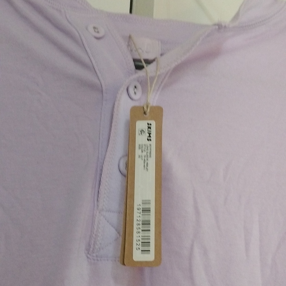 SKIMS NWT Long Sleeved Boyfriend Henley - Lily - Picture 4 of 4